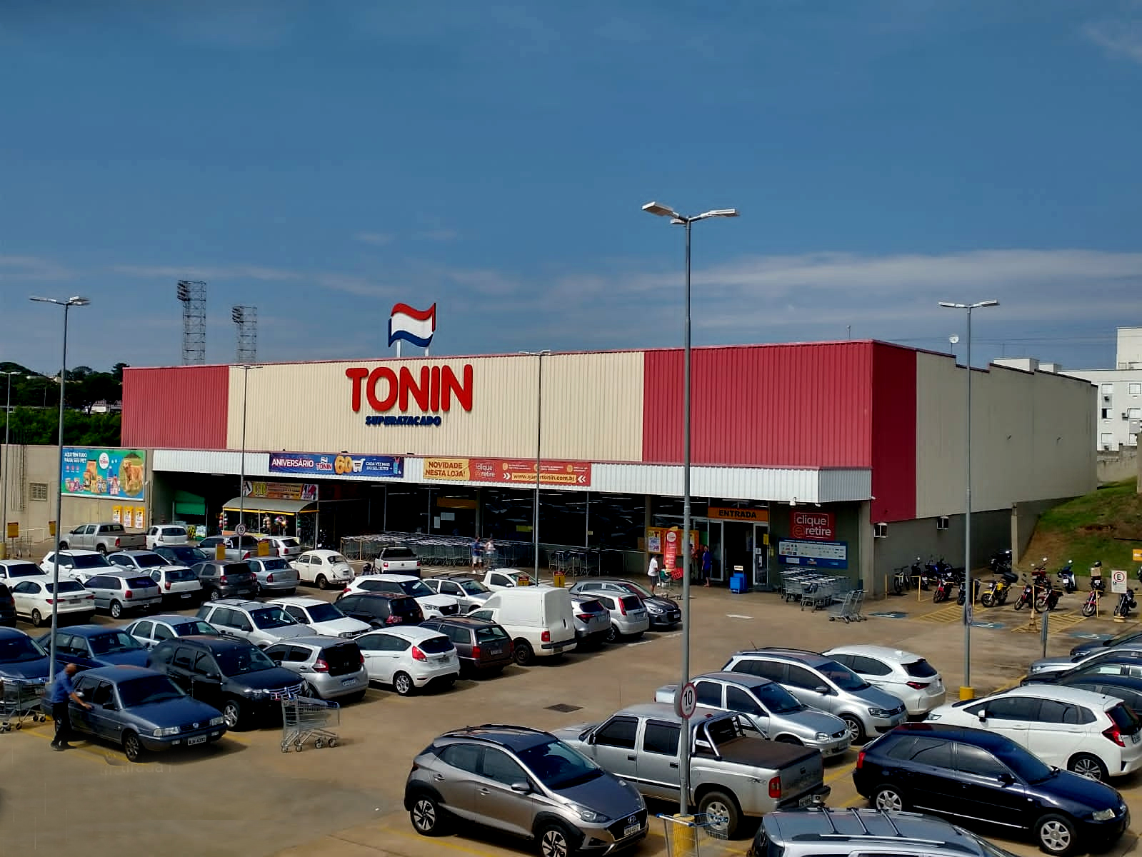 Campanha da Rede Tonin arrecada mais de R$ 10,5 mil para a AMICC