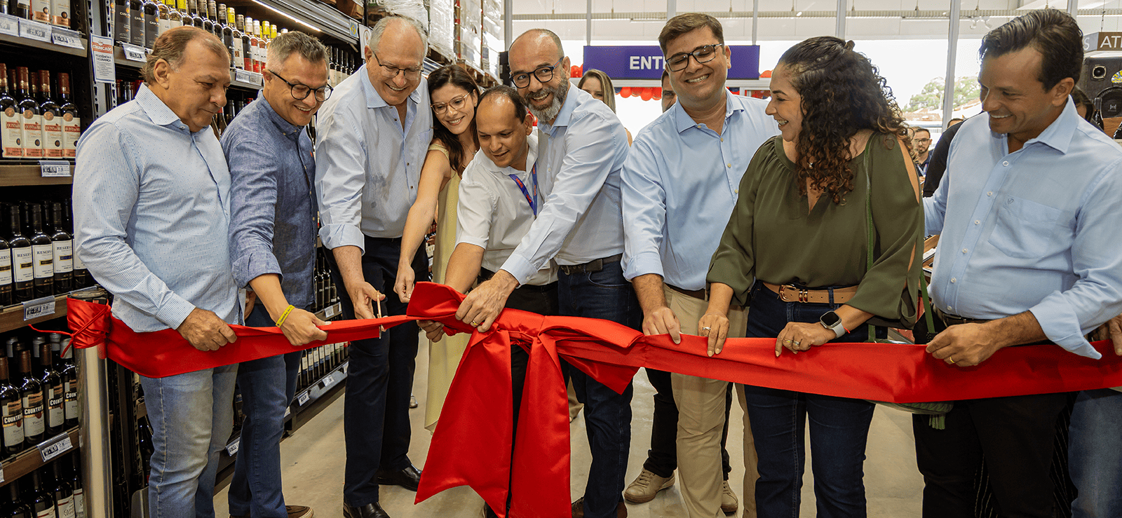 Jaboticabal recebe loja Tonin Superatacado